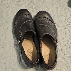 Clarks Women s Cheyn Clay Black Leather Loafers